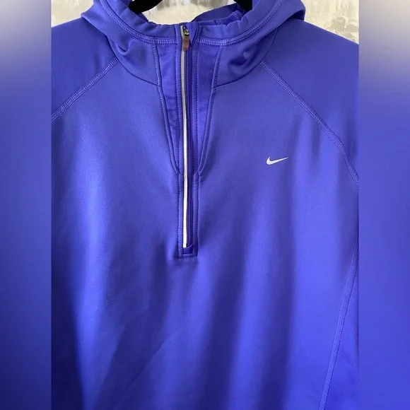 Nike Dri-Fit 1/4 Zip - Picture 4 of 7